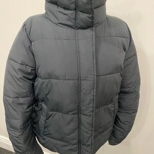 Abercrombie & Fitch Black Water Resistant Fabric Size Medium